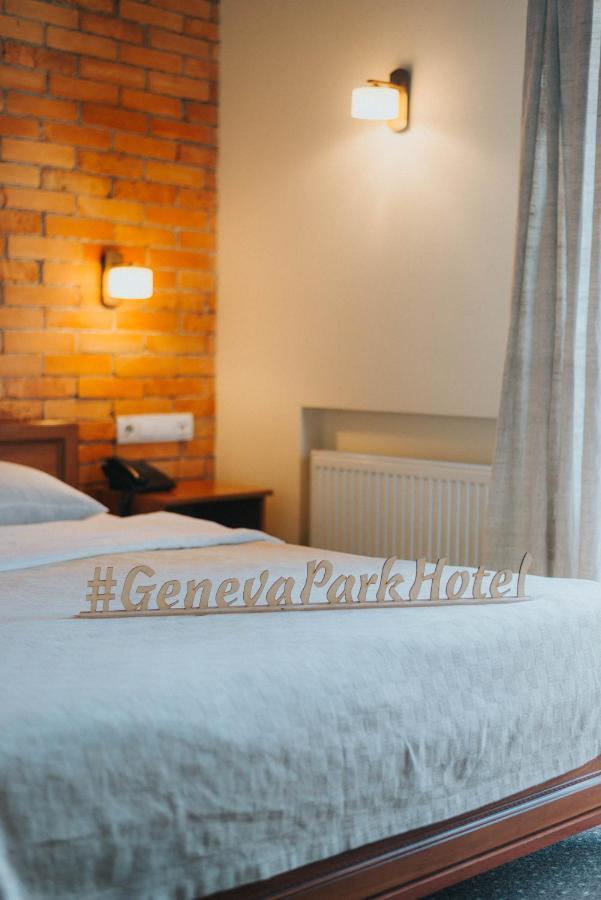 Geneva Park Hotel Odessa Eksteriør billede