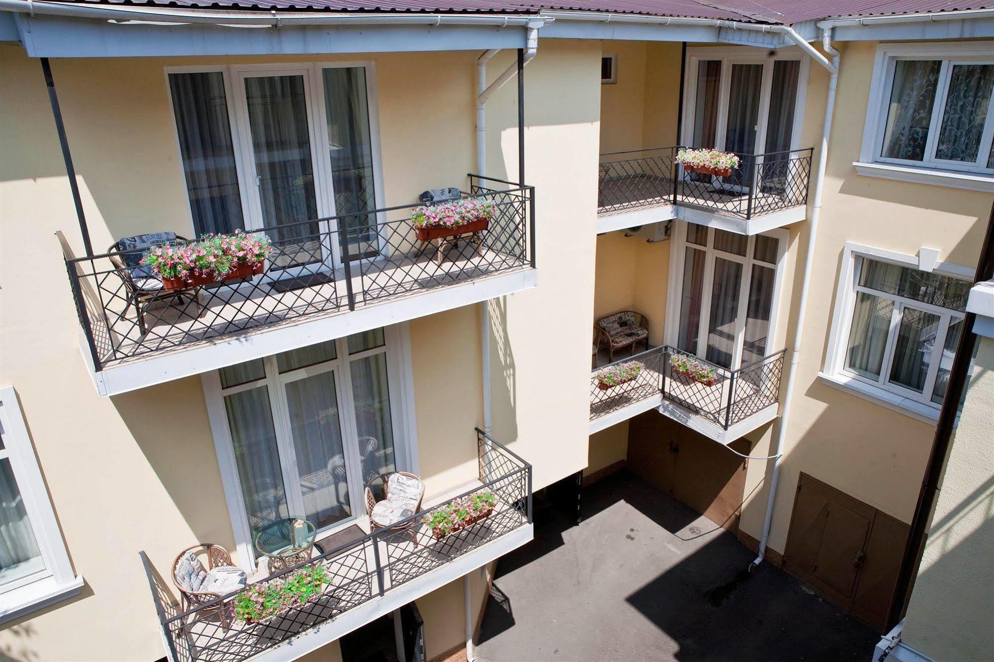 Geneva Park Hotel Odessa Eksteriør billede